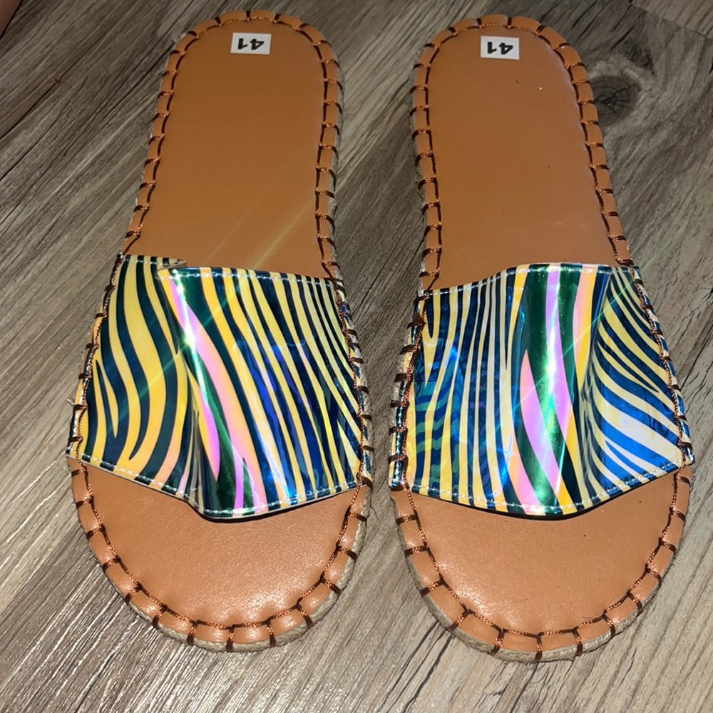 Shein slides